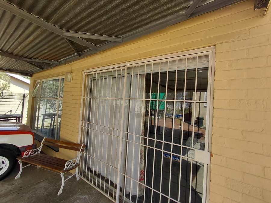4 Bedroom Property for Sale in Wilgenhof Free State